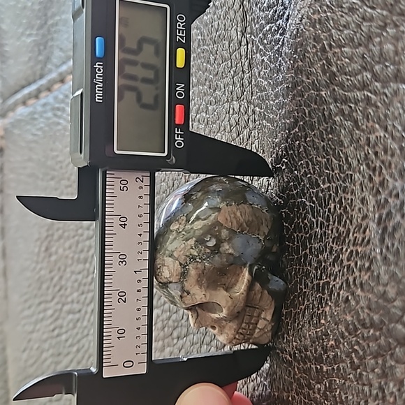 Que sera stone skull2 inches - Picture 5 of 5